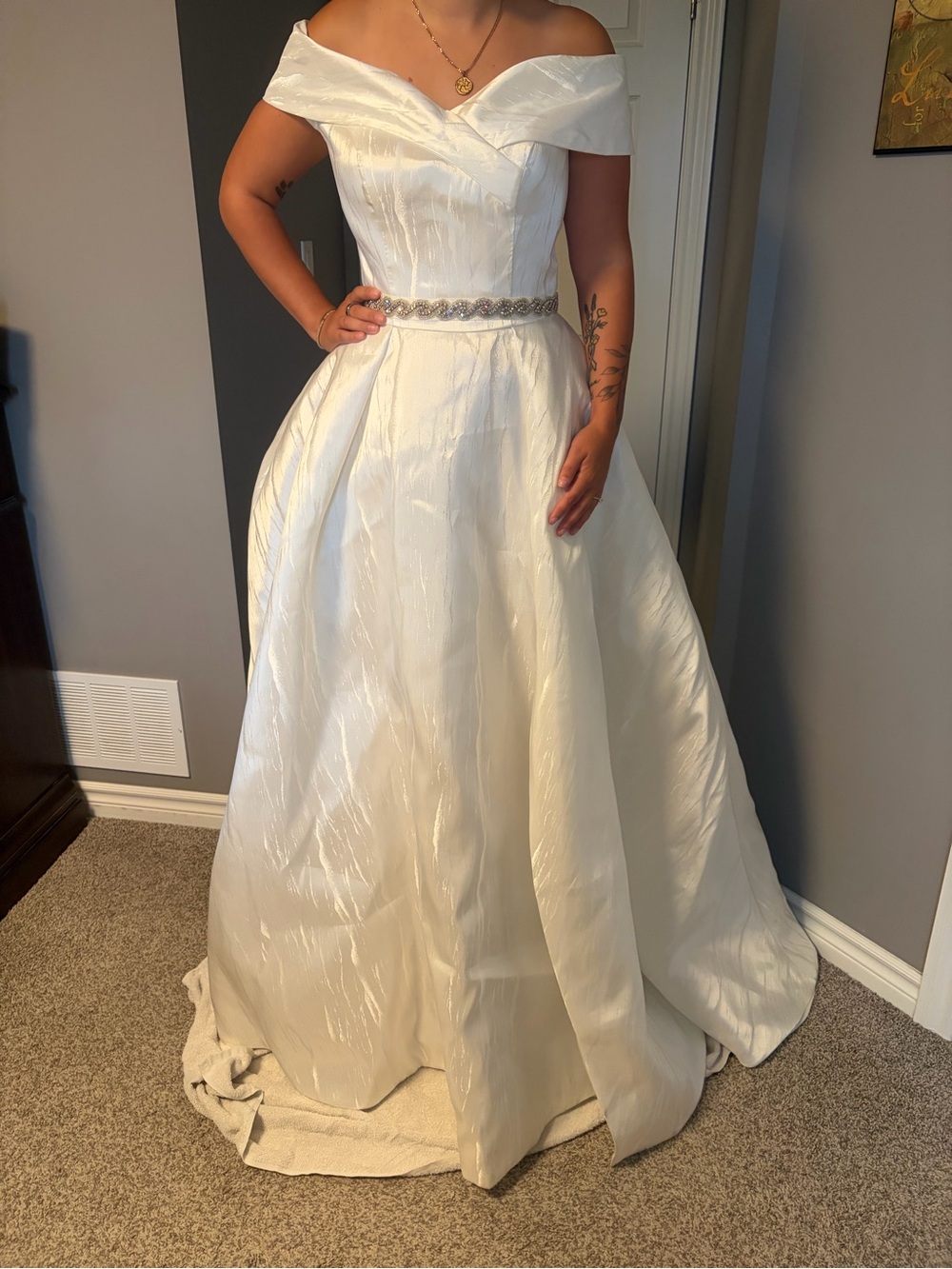 Elegant Off-Shoulder White Ball Gown Dress